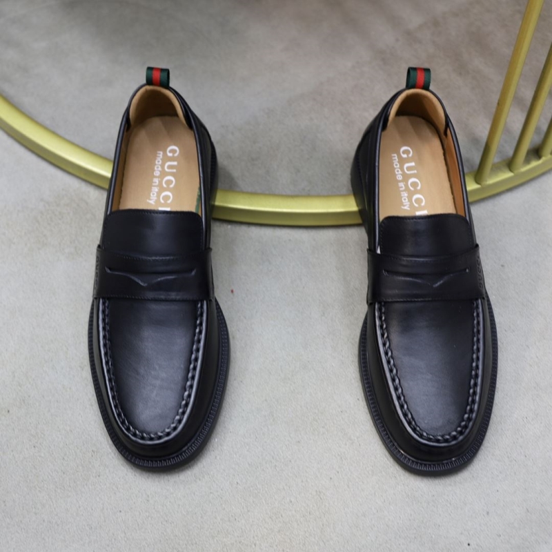 Gucci Leather Shoes